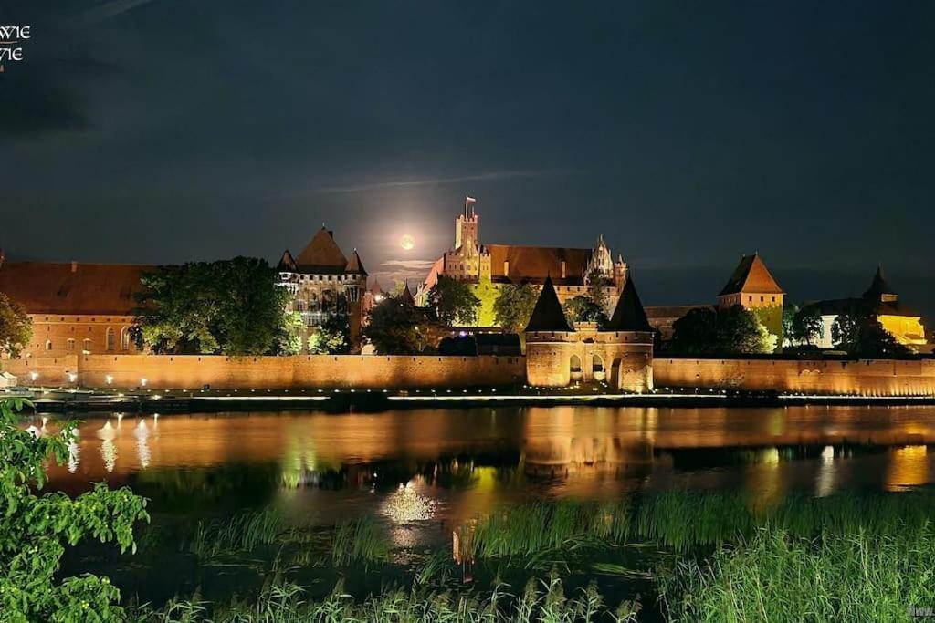 Apartament Queen Malbork Exteriör bild